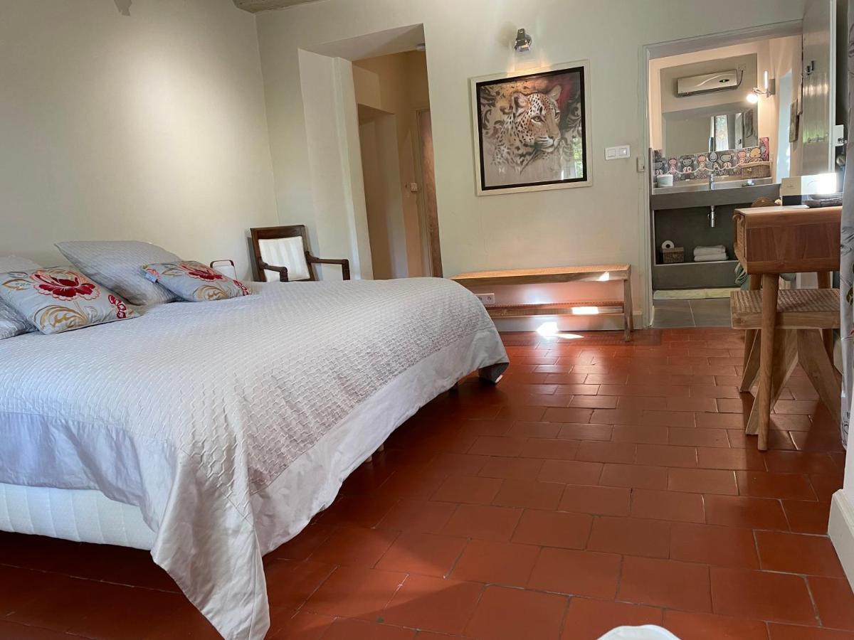ノヴ Ermitage Notre Dame De Vacquieres Bed & Breakfast エクステリア 写真
